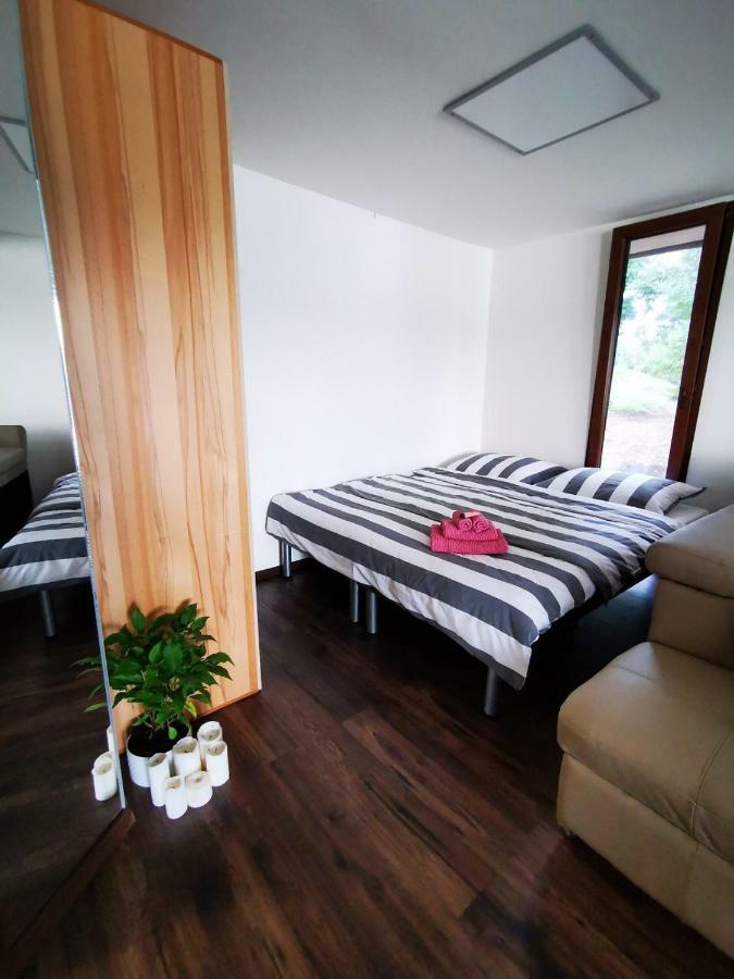 Golden Beach Apartman Helemba Buitenkant foto